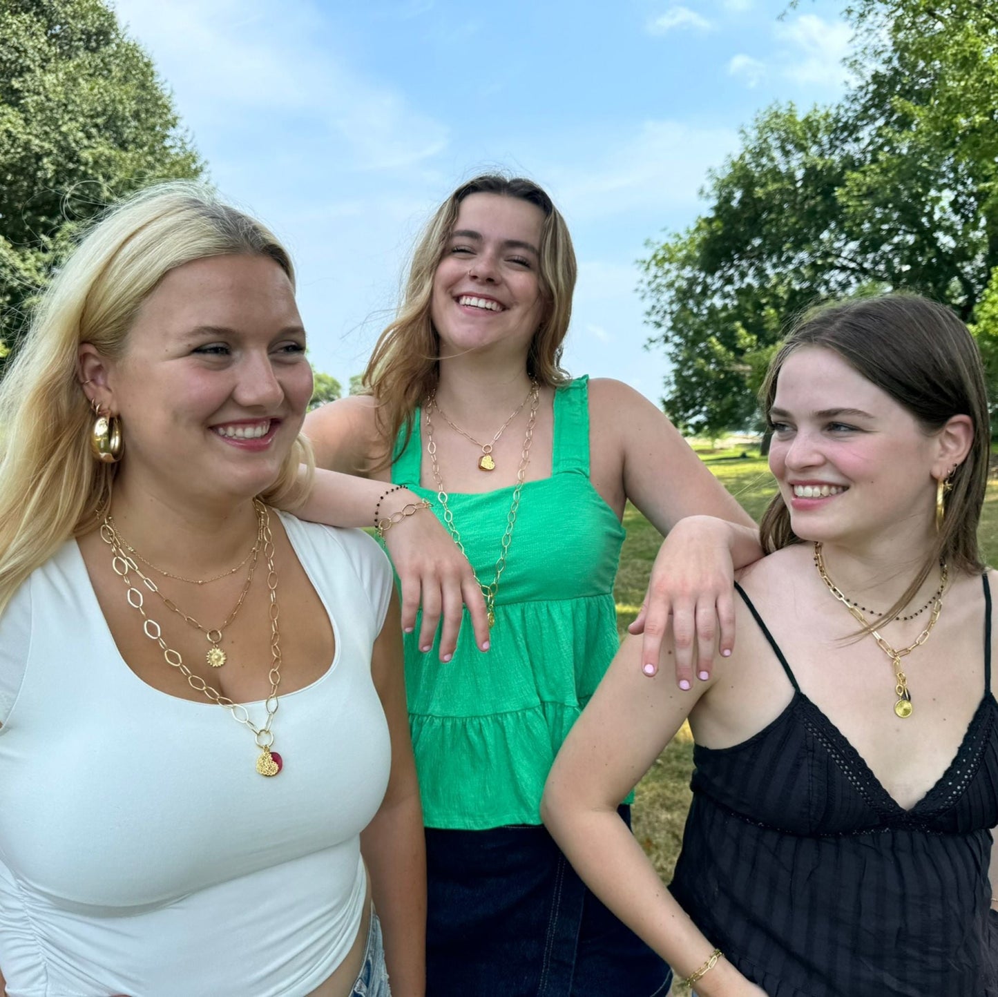 Personalized Jewelry Trends 2025: Why Customization is the Future of Fashion