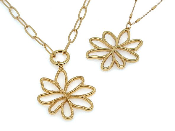 Arty Flower Pendant