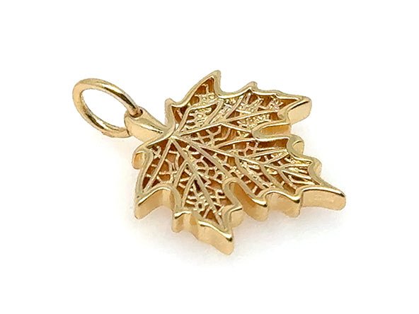 Maple Leaf Pendant | LINK, design your own