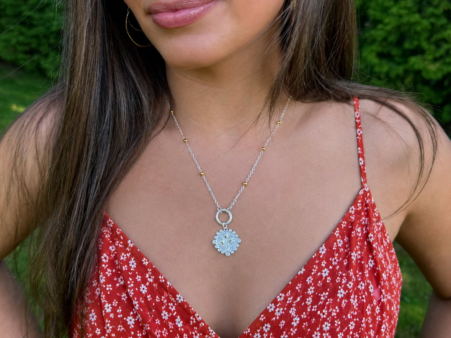 Mixed Metal Satellite Chain