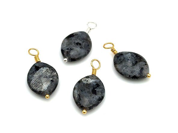 Vintage | Oval Larvikite Stone Pendant