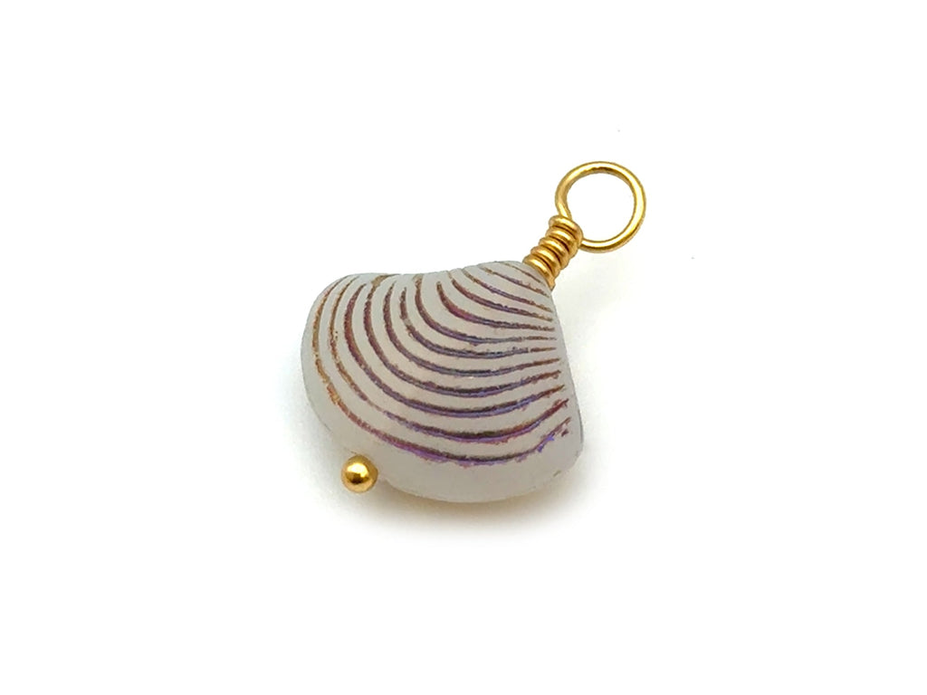 Vintage | Glass Clam Shell Pendant | LINK, design your own