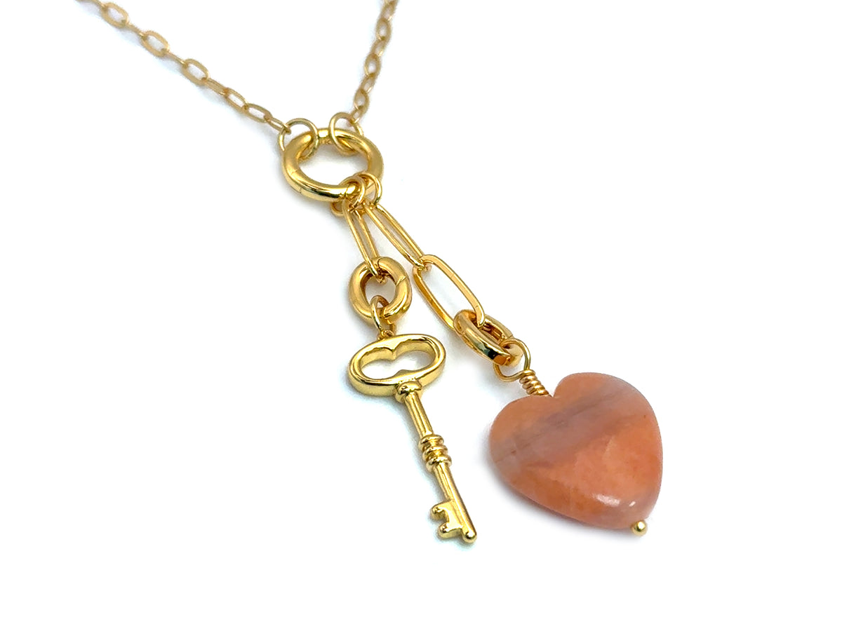 Vintage | Peach Jade Heart Pendant