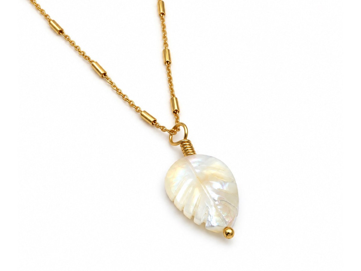 Vintage | Mother of Pearl Leaf Pendant | LINK, design your own