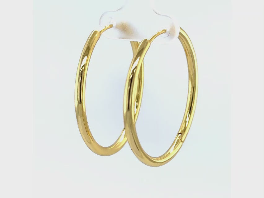 Load and play video in Gallery viewer, Large Hoop Earrings
